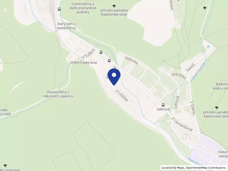 Veselý králíček s.r.o., U učiliště 510/18, 15300 Praha 5 - Radotín, IČO 05289572