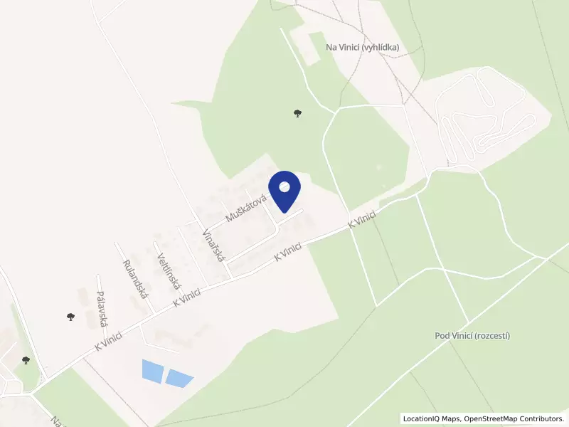 Traktory Kolín s.r.o., Vavřinecká 1573, 28002 Kolín - Kolín V, IČO 05906661