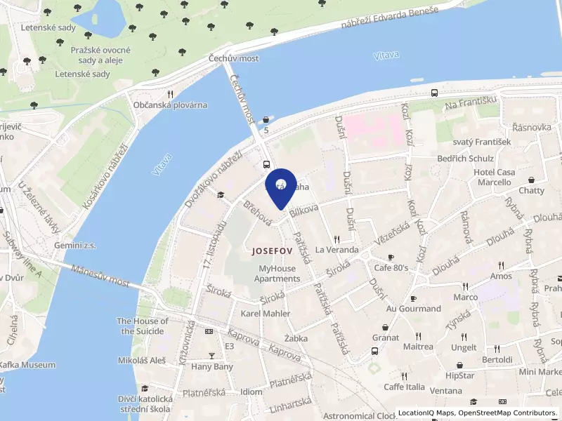 SLAKS group s.r.o., Pařížská 203/19, 11000 Praha 1 - Josefov, IČO 29077567